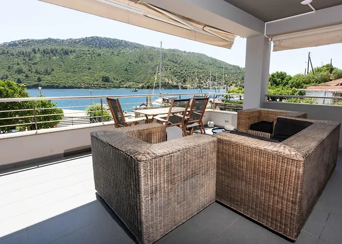 Feriehus Anassa Sea Front